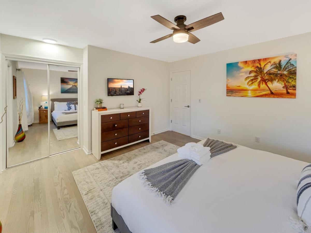 5 Min To Beach—King Beds チャールストン エクステリア 写真